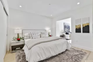 Photo #4: 422635062 Listing 