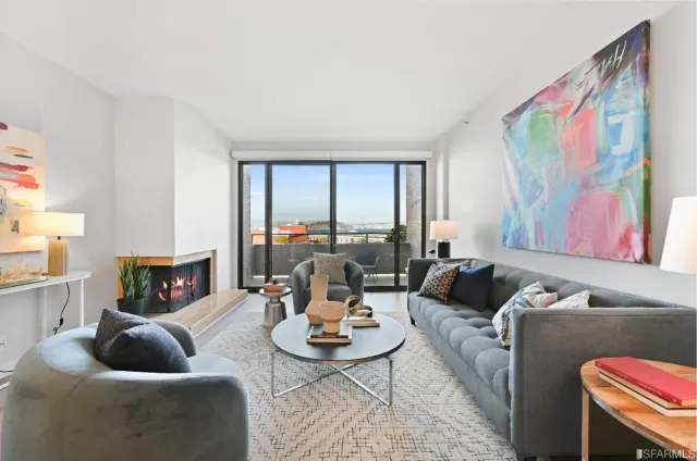MLS: 422638399 Condo For Sale