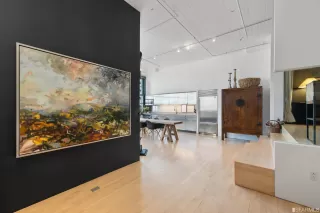 Photo #5: 422659618 Listing 