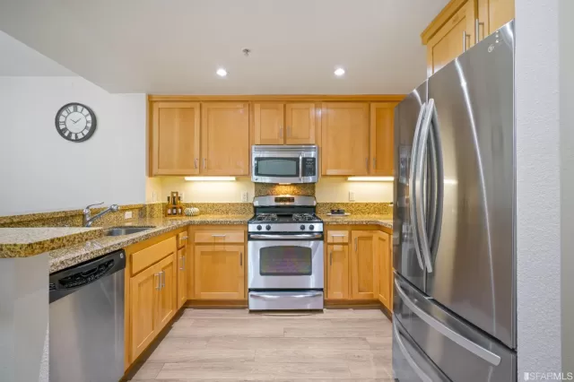 MLS: 422671314 Condo For Sale