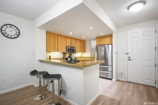 Photo #3: 422671314 Listing 