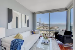 Photo #4: 422675394 Listing