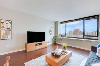 Photo #6: 422675806 Listing 