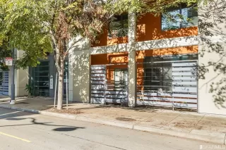 Photo #1: 422677158 Listing 