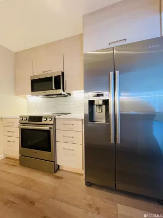 Photo #6: 422679500 Listing