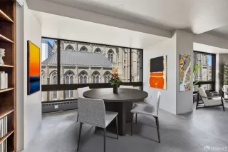 Photo #4: 422681600 Listing