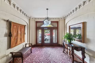 Photo #3: 422685020 Listing 