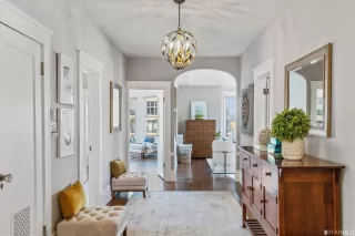 Photo #6: 422685020 Listing 