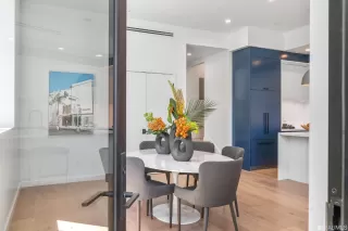 Photo #5: 422689024 Listing 