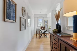 Photo #3: 422689434 Listing 