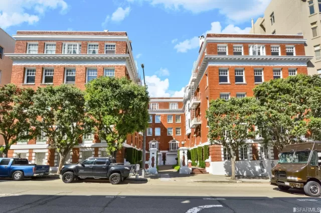 MLS: 422690070 Condo For Sale