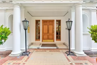 Photo #3: 422690070 Listing