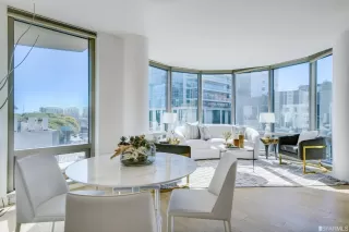 Photo #2: 422690787 Listing