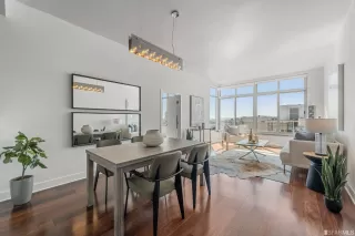 Photo #4: 422693534 Listing