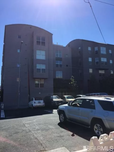 MLS: 422693841 Condo For Sale