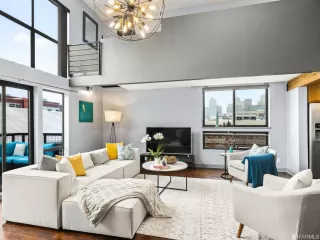 Photo #2: 422695825 Listing