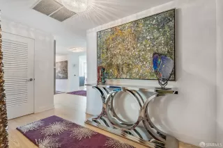 Photo #3: 422696274 Listing