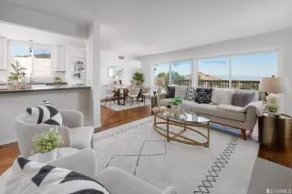 Photo #1: 422698651 Listing