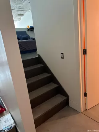 Photo #6: 422699401 Listing