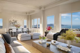 Photo #1: 422699671 Listing 