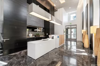 Photo #2: 422699845 Listing 