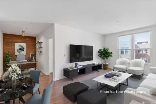 Photo #2: 422700499 Listing 