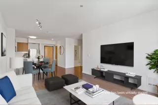 Photo #3: 422700499 Listing 