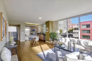 Photo #3: 422700628 Listing 