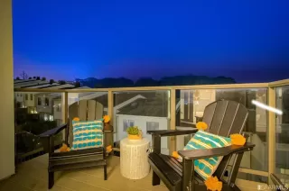 Photo #6: 422701674 Listing