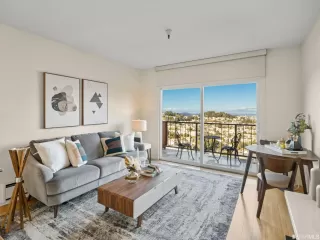 Photo #2: 422701978 Listing 