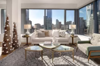 Photo #3: 422702324 Listing