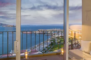 Photo #3: 422702477 Listing