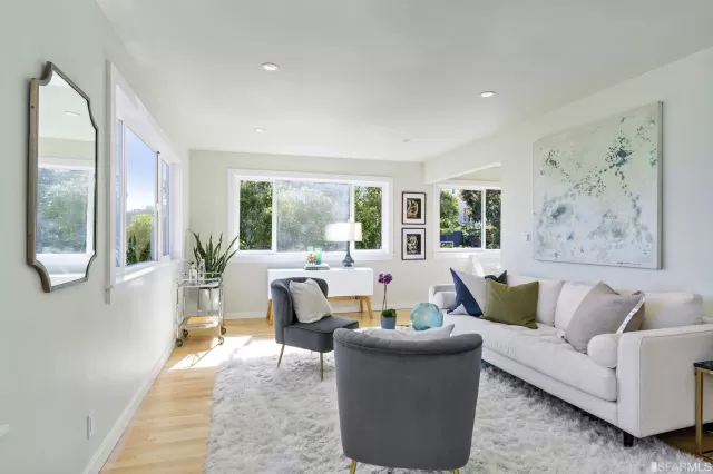MLS: 422702868 Condo For Sale