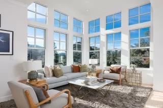 Photo #3: 422703087 Listing