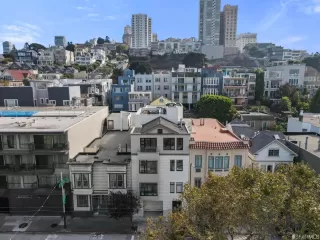 Photo #5: 422703651 Listing