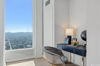 Photo #6: 422705807 Listing