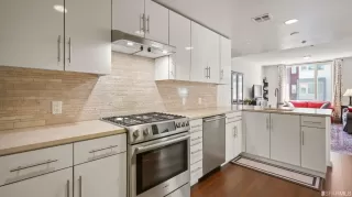 More Details about MLS # 422705885 : 501 HUDSON AVENUE #204