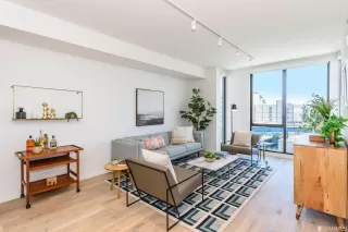 Photo #3: 422706317 Listing 