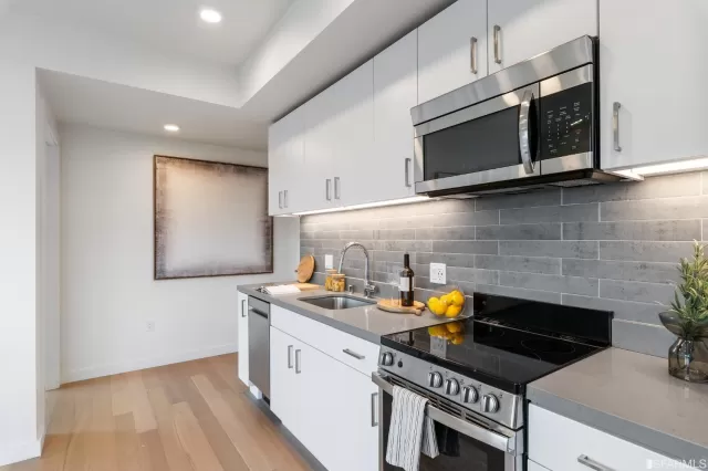 MLS: 422707694 Condo For Sale