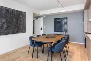 Photo #6: 422708849 Listing 