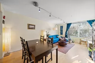 Photo #5: 422709150 Listing 