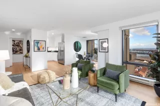 Photo #3: 422709496 Listing