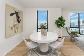 Photo #4: 422710426 Listing 