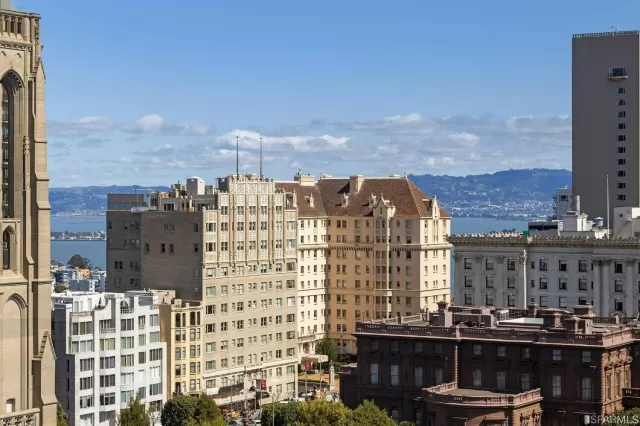 MLS: 422711164 Condo For Sale