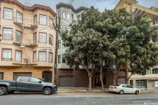 Photo #2: 422711446 Listing 