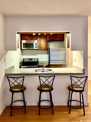 Photo #6: 422711450 Listing 