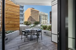 Photo #6: 422711590 Listing