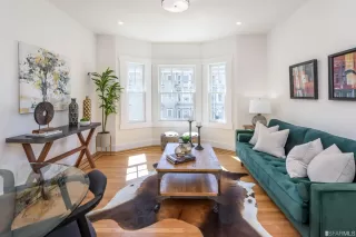 Photo #5: 422712302 Listing 