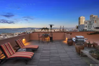 Photo #2: 422712334 Listing