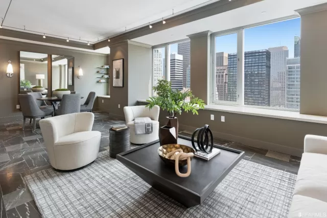 MLS: 422712606 Condo For Sale